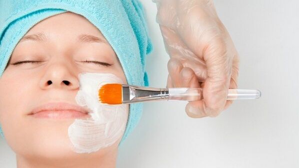 Mască de față - un remediu popular pentru întinerirea pielii la domiciliu